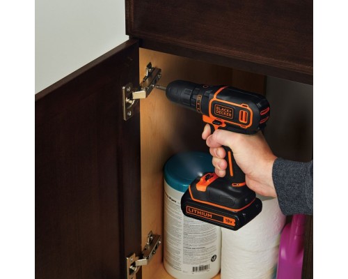 Аккумуляторная дрель-шуруповерт BLACK+DECKER BDCDC18KB
