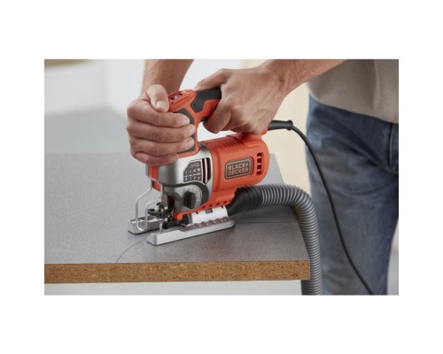 Пила лобзиковая сетевая BLACK+DECKER BES610K