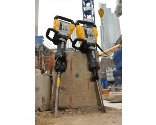 Молоток отбойный сетевой DeWALT D25961K