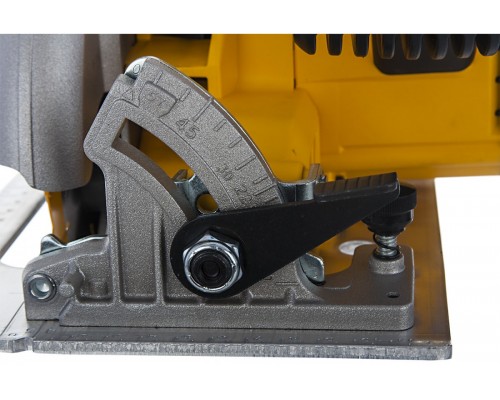 Пила дисковая сетевая DeWALT DWE575K