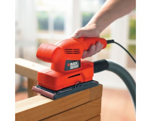 Шлифмашина вибрационная сетевая BLACK+DECKER KA300