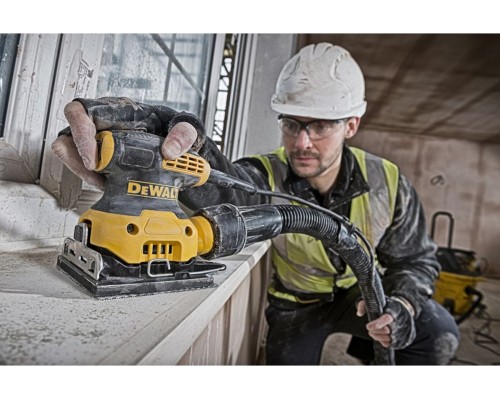 Шлифмашина вибрационная сетевая DeWALT DWE6411