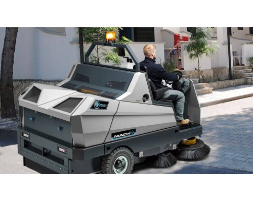 Підмітальна машина МАСН-8 HDK