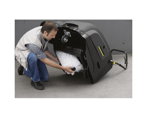 Підмітально-всмоктуюча машина Karcher KM 75/40 W G