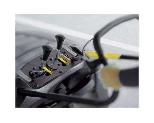 Підмітально-всмоктуюча машина Karcher KM 85/50 W G