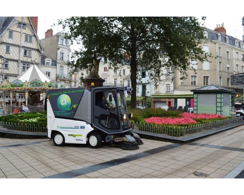 Аккумуляторная подметальная машина Green Machines 500ze Light