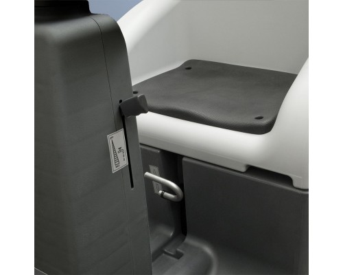 Поломоечная машина LAVOR Comfort XXS с сиденьем в комплекте с ЗУ и АКБ