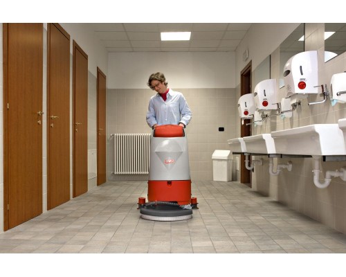 Поломоечная машина Comac L20 B