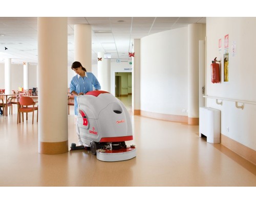 Підлогомийна машина Comac Media 75 BT