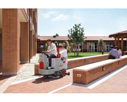 Підлогомиюча машина Comac Innova 65 BM