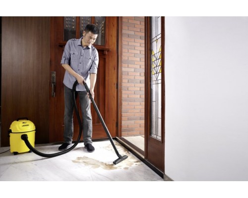 Хозяйственный пылесос Karcher WD 1 Car