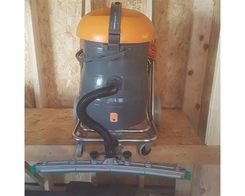 Пылесос для сухой и влажной уборки TASKI vacumat 22T
