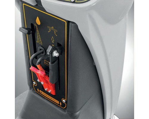 Підлогомиюча машина з сидінням LAVOR Comfort XS-R1 75 Essential