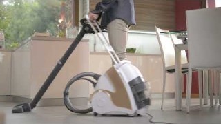 POLTI Unico MCV85_Total Clean & Turbo: l'aspirapolvere a vapore che aspira, igienizza e asciuga