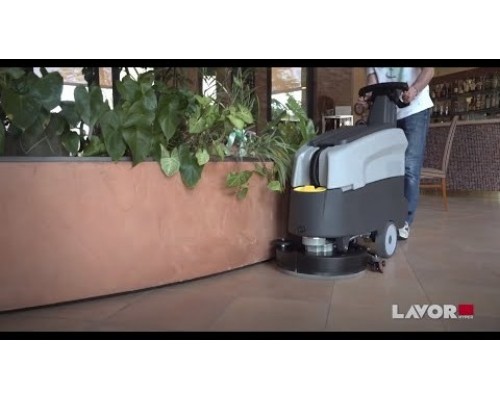 Поломоечная машина LAVOR Dynamic 45 B в комплекте с ЗУ
